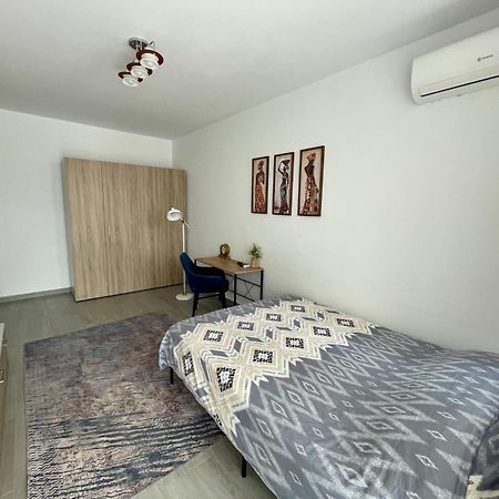 Belvedere Apartments Bukares Bagian luar foto